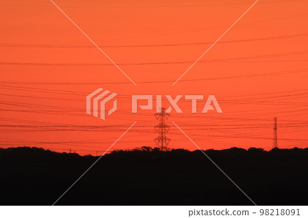 High-voltage towers and power grid 98218091