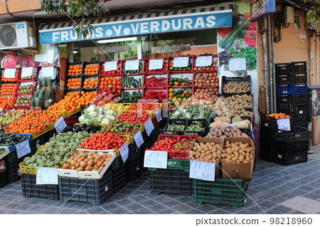 西班牙雜貨店 98218960