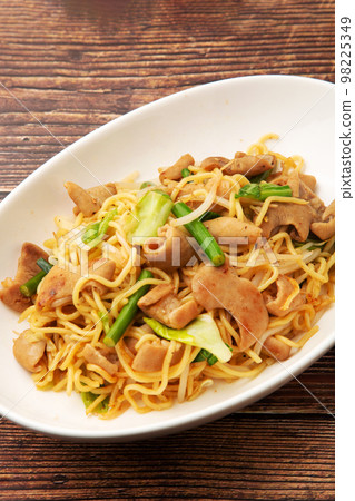 荷魯門炒麵 98225349