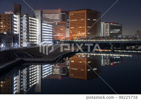 《Kanagawa Prefecture》Cityscape seen from the center of Kawasaki City / Rokugo Embankment 98225738