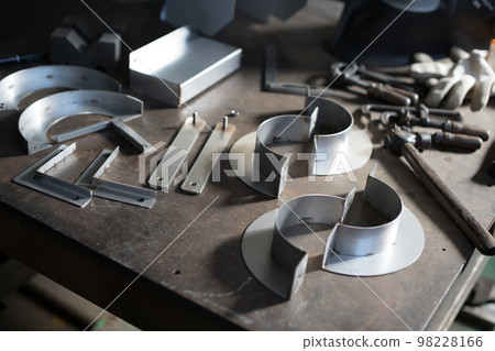 Welding stainless steel material 98228166