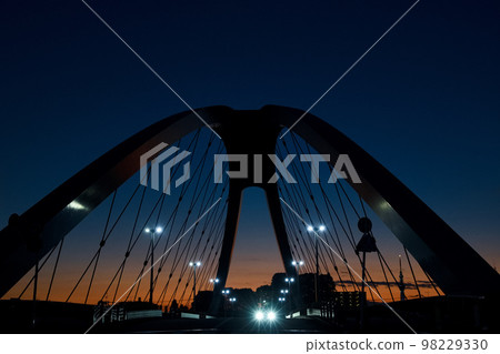 Tatsumi Shinbashi Bridge at sunset Tatsumi Shinbashi Bridge at sunset 98229330