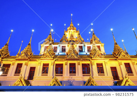 Loha Prasat Wat Ratchanatda Loha Prasat Wat Ratchanatda 98231575