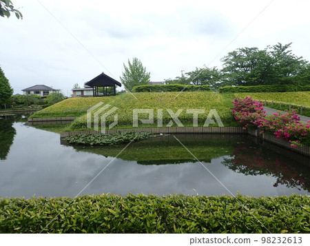 Located in Fujimi City, Saitama Prefecture, Nanbata Castle Park is a historical park of the Nanbata clan, one of the 7 parties of the Musashi clan led by the Kanmu Hei clan. Located in Fujimi City, Saitama Prefecture, Nanbata Castle Park is a historical park of the Nanbata clan, one of the 7 parties of the Musashi clan led by the Kanmu Hei clan. 98232613