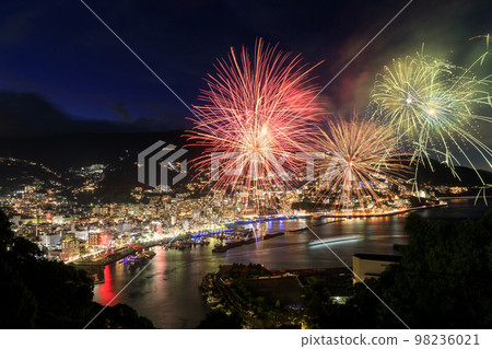 Atami hot springs _ superb view of Atami sea fireworks display 98236021