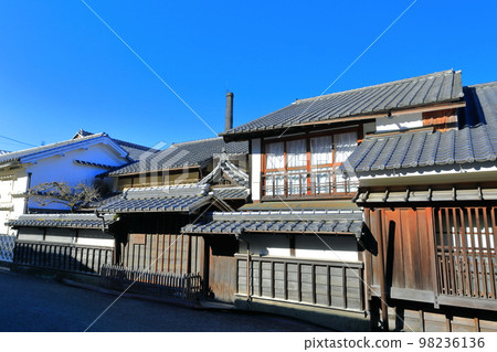 [高知縣]晴天的竹村屋（佐川町酒造路） 98236136