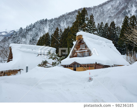 富山_大雪五箇山合掌村 98236185