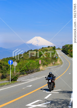 Shizuoka_Superb view of Mt.Fuji from Izu Skyline 98237065