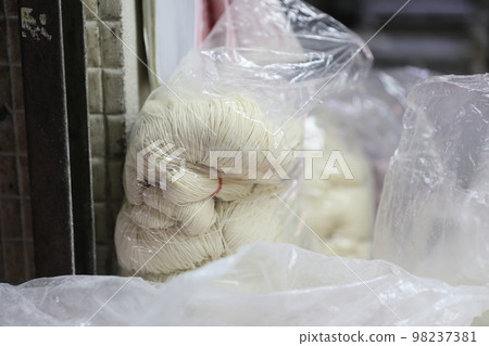 pasta pasta 98237381