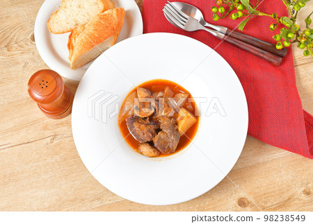 Beef stew with beef cheek meat. Braised beef cheeks in demi-glace sauce and red wine. Western food. 98238549