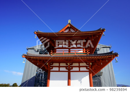 平城宮遺址歷史公園維修工作,完成大極殿南門建設和東塔建設 平城宮遺址歷史公園維修工作,完成大極殿南門建設和東塔建設 98239894