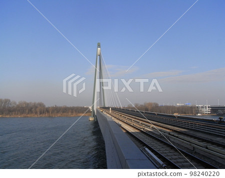 The scenery of Vienna Wiener Landschaft The scenery of Vienna Wiener Landschaft 98240220