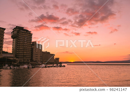 Kagaya, Wakura Onsen, Nanao City, Ishikawa Prefecture, sunset over Nanao Bay Kagaya, Wakura Onsen, Nanao City, Ishikawa Prefecture, sunset over Nanao Bay 98241147