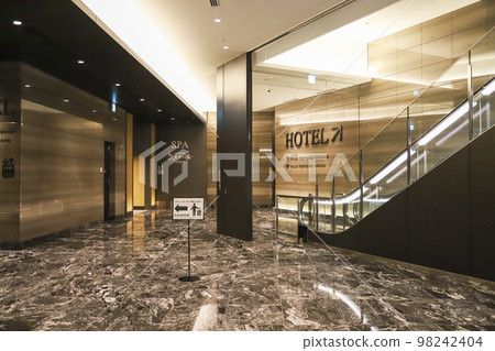 Hotel Villa Fontaine and Izumi Tenku no Yu 2F Elevator Hall 98242404