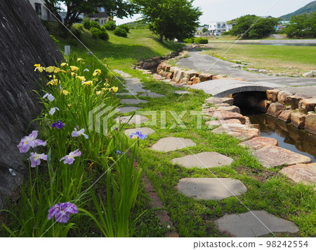 田臥川與“故鄉詩園”(山口縣熊毛郡田臥町) 田臥川與“故鄉詩園”(山口縣熊毛郡田臥町) 98242554