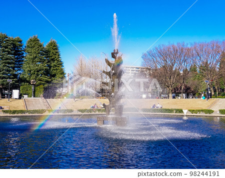 Setagaya Park Fountain Square Rainbow 98244191