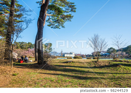 春季仙人塚公園露營地 98244529