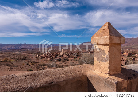 An old kasbah in the middle of a traditional Berber village 98247785