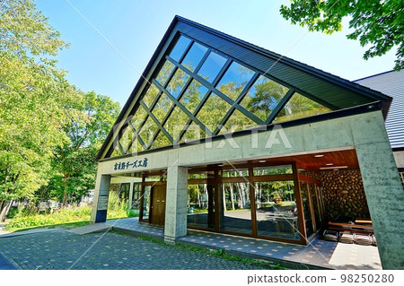 Furano Cheese Factory Furano Cheese Factory 98250280