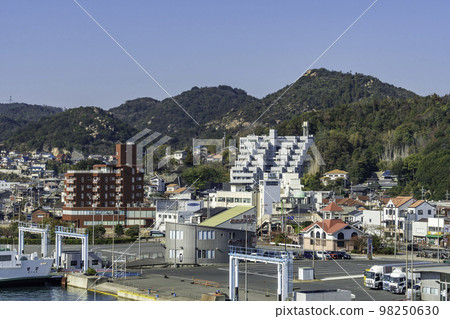 岡山縣玉野市宇野港四國汽船渡輪碼頭 岡山縣玉野市宇野港四國汽船渡輪碼頭 98250630