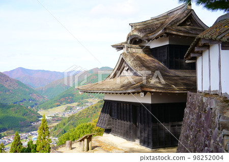 Haga Castle (Shiso City, Hyogo Prefecture) 98252004
