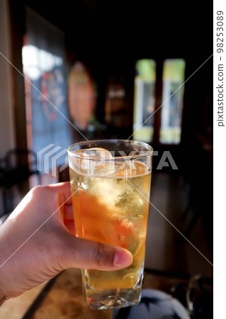 beer , a glass of beer 98253089
