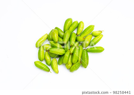 Bilimbi fruit on white background. 98258441