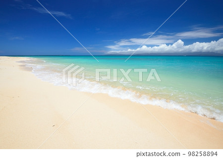 Kuroshima West Beach, Okinawa Prefecture Kuroshima West Beach, Okinawa Prefecture 98258894