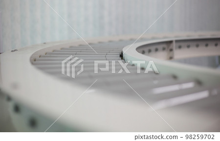 The roller conveyor, Production line conveyor roller transportation objects. 98259702