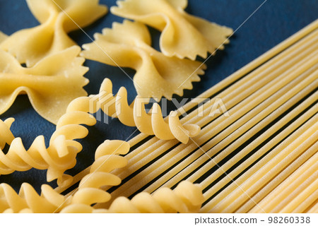 different types of pasta different types of pasta 98260338