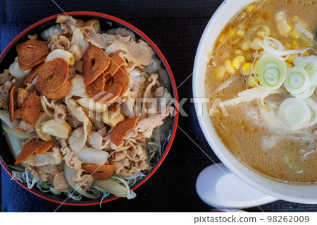 體力碗和味噌拉麵（青森縣） 98262009