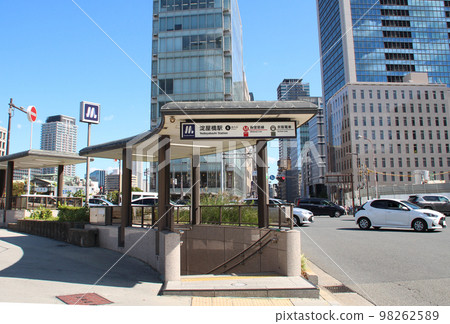 Osaka Metro Yodoyabashi Station 98262589