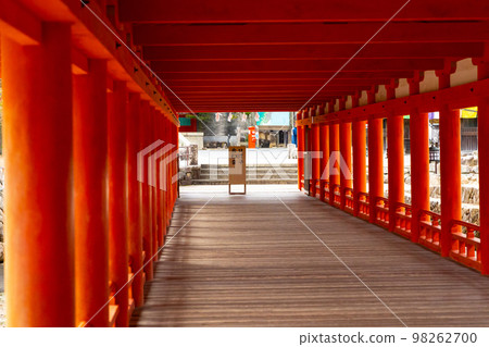 ROSR6. Hiroshima Miyajima, the end of Itsukushima Shrine. 98262700