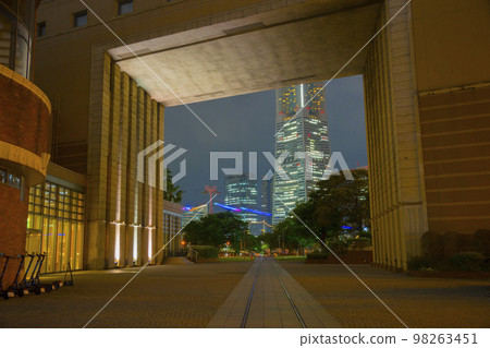 橫濱港未來的夜景 橫濱港未來的夜景 98263451