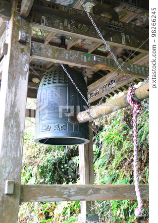 山寺的鐘樓 山寺的鐘樓 98266245