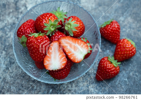 Fresh Strawberry Beni Hoppe Fresh Strawberry Beni Hoppe 98266761