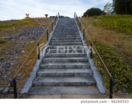 江井山古墳 [京都府長岡京市青龍寺] 2022 年 11 月 98268503