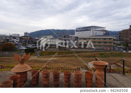 江井山古墳 [京都府長岡京市青龍寺] 2022 年 11 月 98268508