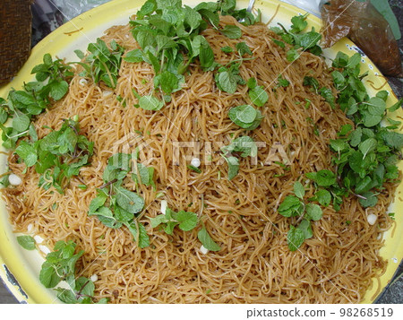 A heaping pile of rice vermicelli (Phousi Market, Luang Prabang/Laos) A heaping pile of rice vermicelli (Phousi Market, Luang Prabang/Laos) 98268519