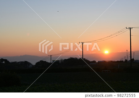 Scenery of the first sunrise of the year Scenery of the first sunrise of the year 98272555