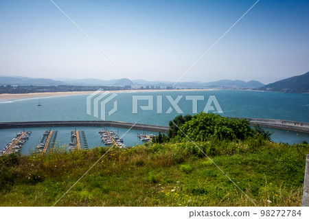 Laredo city aerial view, Cantabria, Spain 98272784