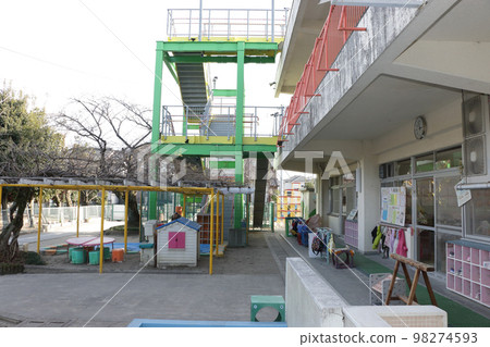 Tsunami evacuation shelter Evacuation stairs Tsunami evacuation shelter Evacuation stairs 98274593