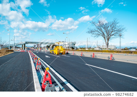 增加主幹道 17 號國道上武道下行車道數量的工作 2022.12 Bottom a-3 Light tone 98274682
