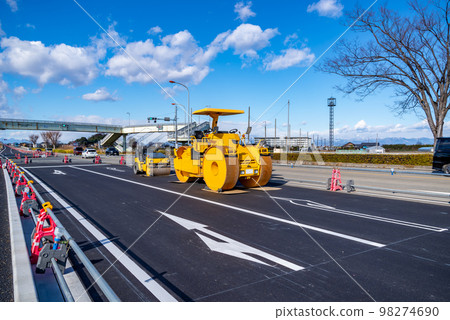 Work to increase the number of lanes on the main road National Route 17 Jobu Road downbound 2022.12 bottom c-1 Work to increase the number of lanes on the main road National Route 17 Jobu Road downbound 2022.12 bottom c-1 98274690