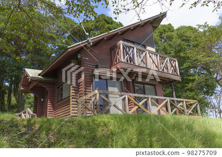 Taken at Yaeyama Park Camp Village in Kagoshima Prefecture. 98275709