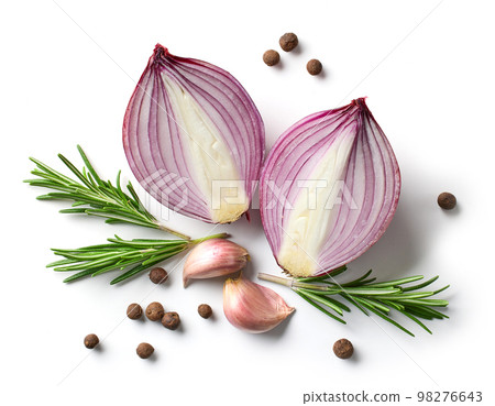 red onion and spices 98276643