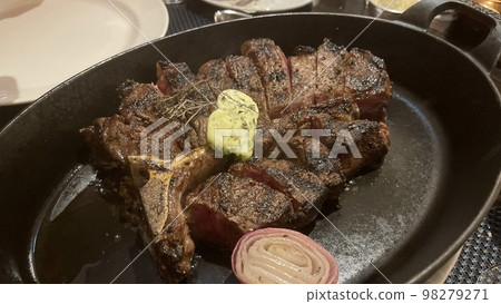T-bone steak fillet steak and sirloin steak American cuisine luxury steak dinner 98279271