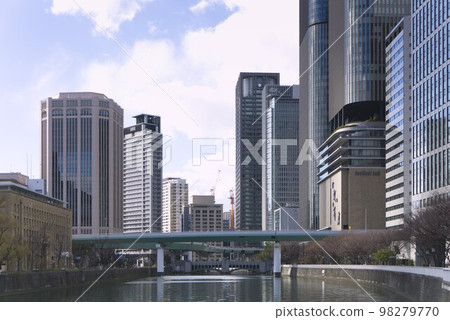 Osaka Nakanoshima city scenery Osaka Nakanoshima city scenery 98279770