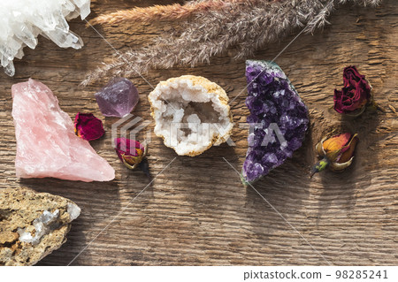 Flat Lay of Multiple Gemstones and Minerals Flat Lay of Multiple Gemstones and Minerals 98285241