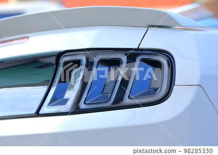 白色跑車形象 白色跑車形象 98285330